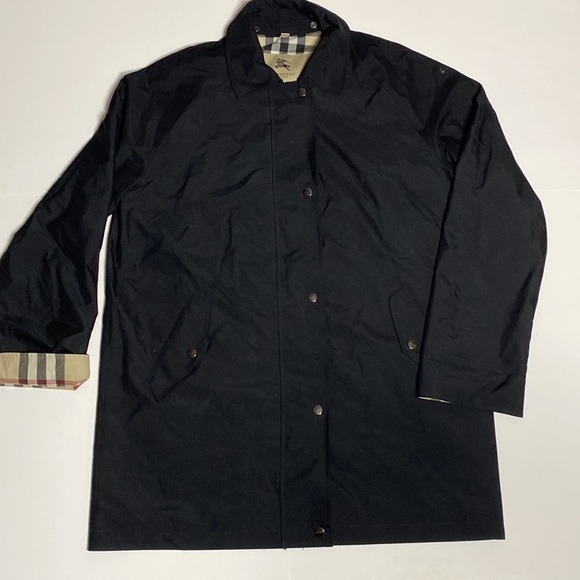 Lightweight Burberry jacket - Picture 3 of 8